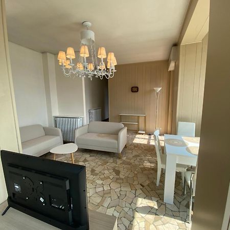 Como Lake Panorama Apartment Cadenabbia Dış mekan fotoğraf