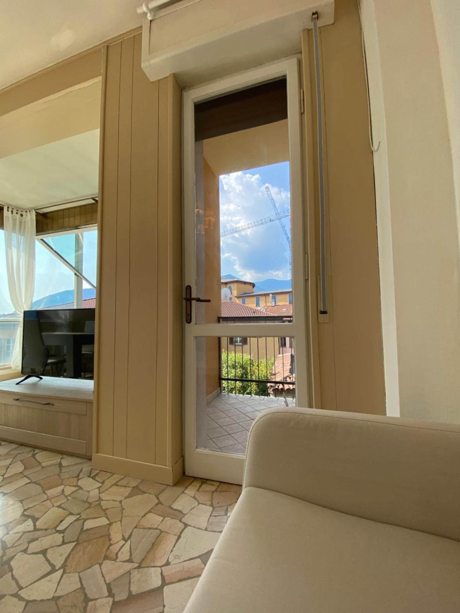 Como Lake Panorama Apartment Cadenabbia Dış mekan fotoğraf